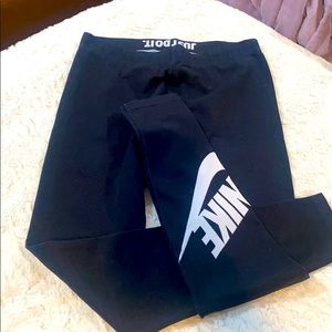 Nike Woman’s leggings
